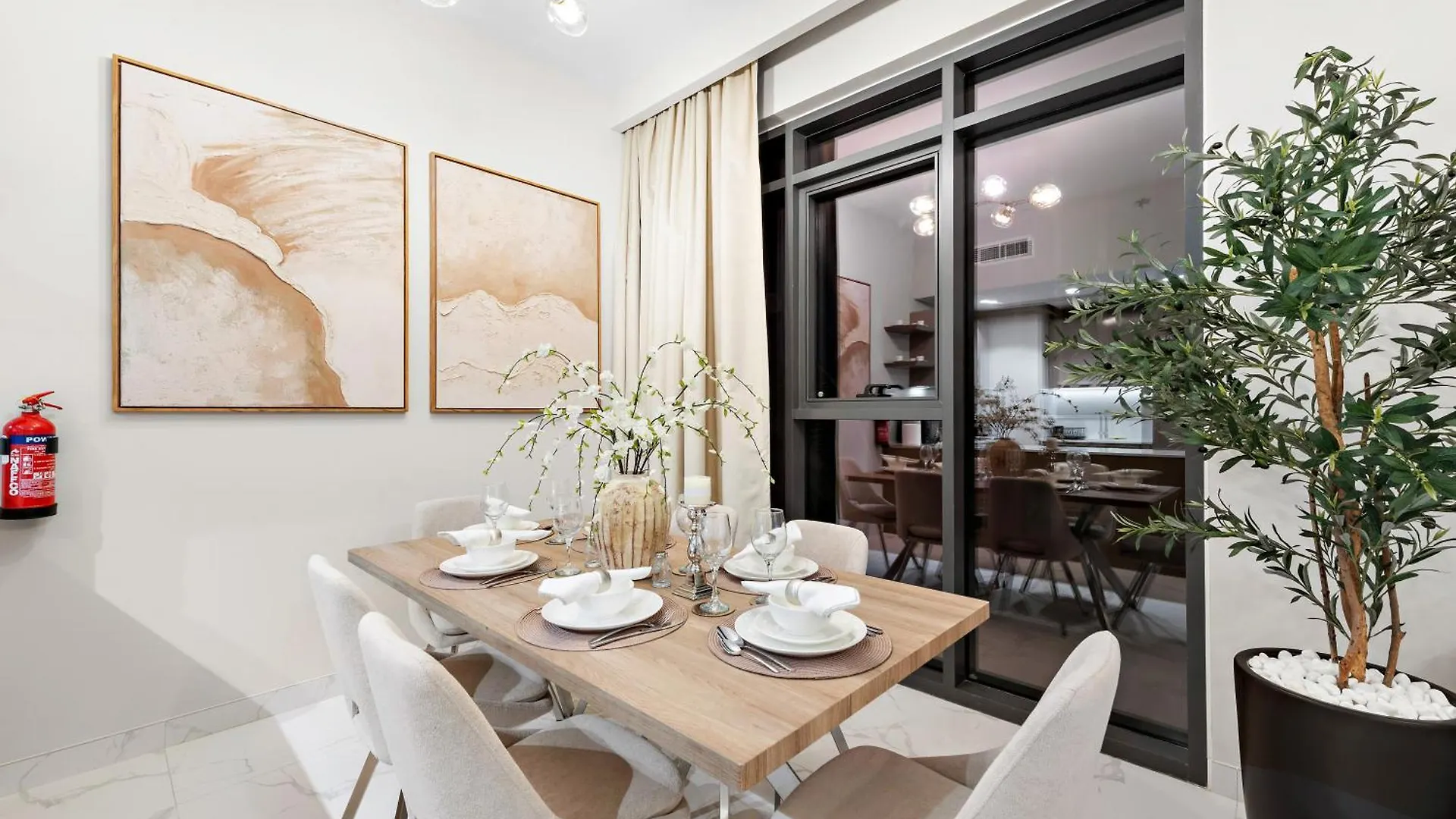 דירות דובאי Luxurious 2Br With Pool & Gym Access L Near Downtown