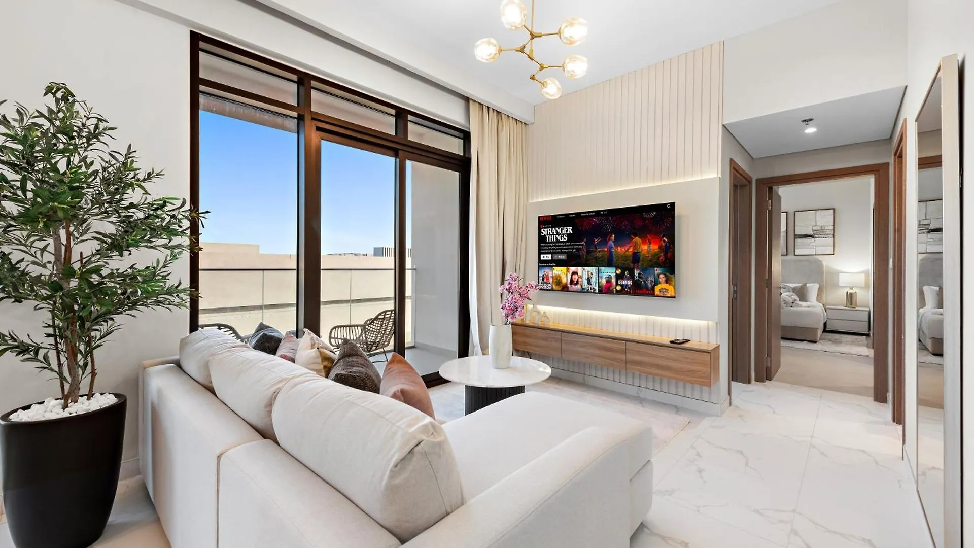דירות דובאי Luxurious 2Br With Pool & Gym Access L Near Downtown