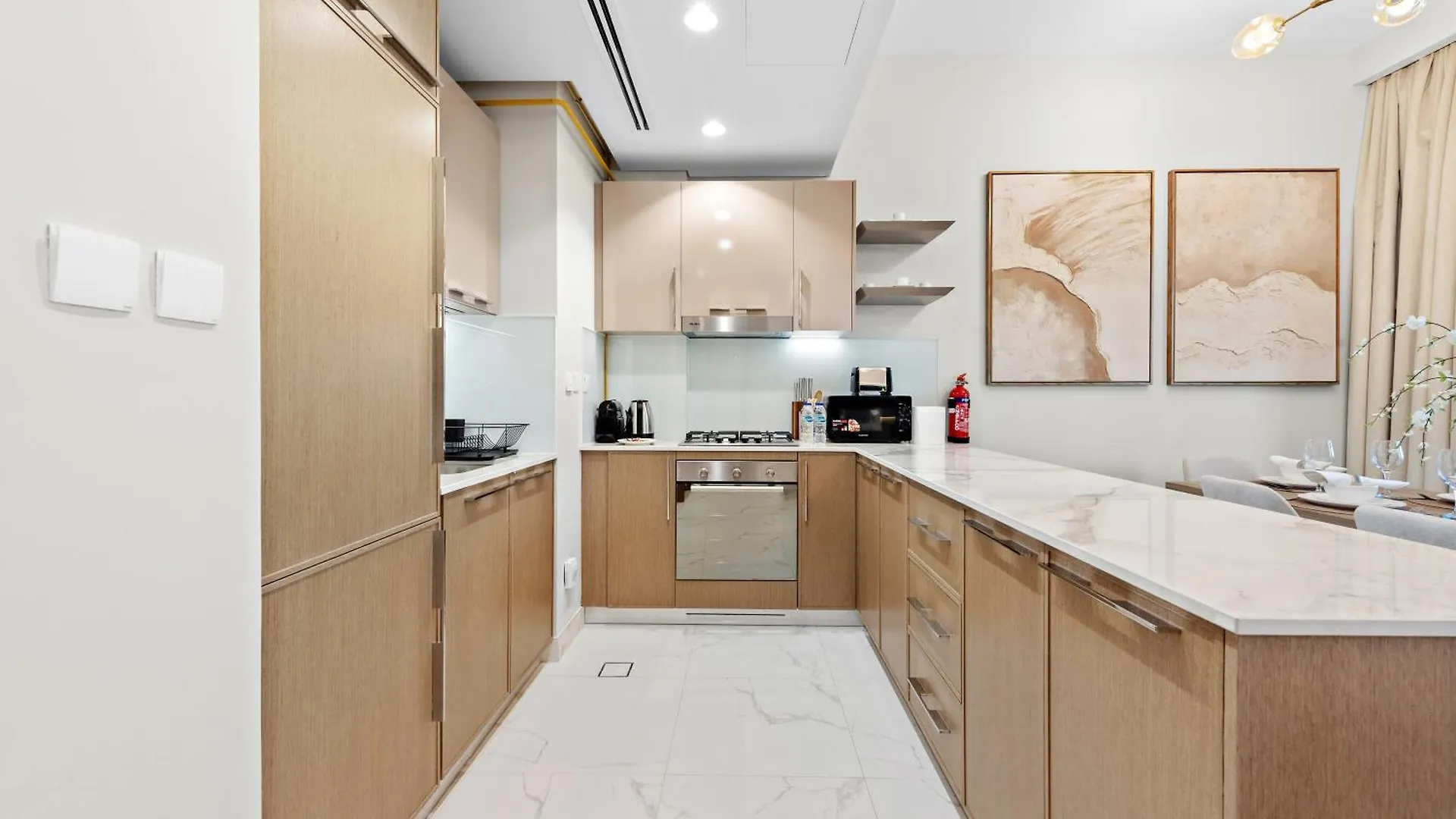דירות דובאי Luxurious 2Br With Pool & Gym Access L Near Downtown