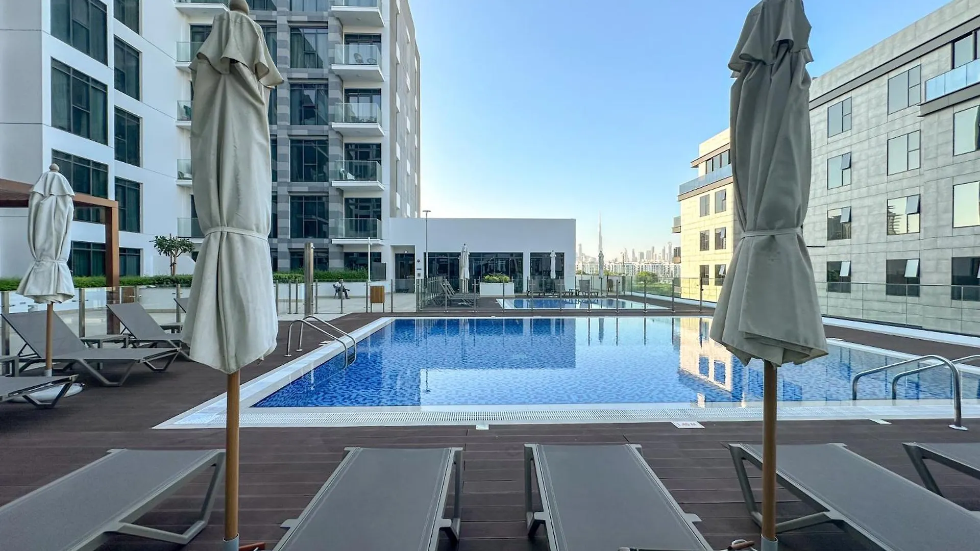 Luxurious 2Br With Pool & Gym Access L Near Downtown Apartment Dubai United Arab Emirates